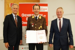 auszeichnung-von-verdienten-sprengbefugten-des-landesfeuerwehrkommandos-obersterreich-mit-der-verdienstmedaille-in-silber-am-12-juni-2018-in-linz_43433291684_o