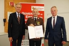 auszeichnung-von-verdienten-sprengbefugten-des-landesfeuerwehrkommandos-obersterreich-mit-der-verdienstmedaille-in-silber-am-12-juni-2018-in-linz_43433295714_o