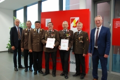 auszeichnung-von-verdienten-sprengbefugten-des-landesfeuerwehrkommandos-obersterreich-mit-der-verdienstmedaille-in-silber-am-12-juni-2018-in-linz_44103477632_o