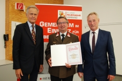 auszeichnung-von-verdienten-sprengbefugten-des-landesfeuerwehrkommandos-obersterreich-mit-der-verdienstmedaille-in-silber-am-12-juni-2018-in-linz_44151508921_o