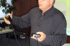 Bernd-Doppler-beim-theoretischen-Unterricht